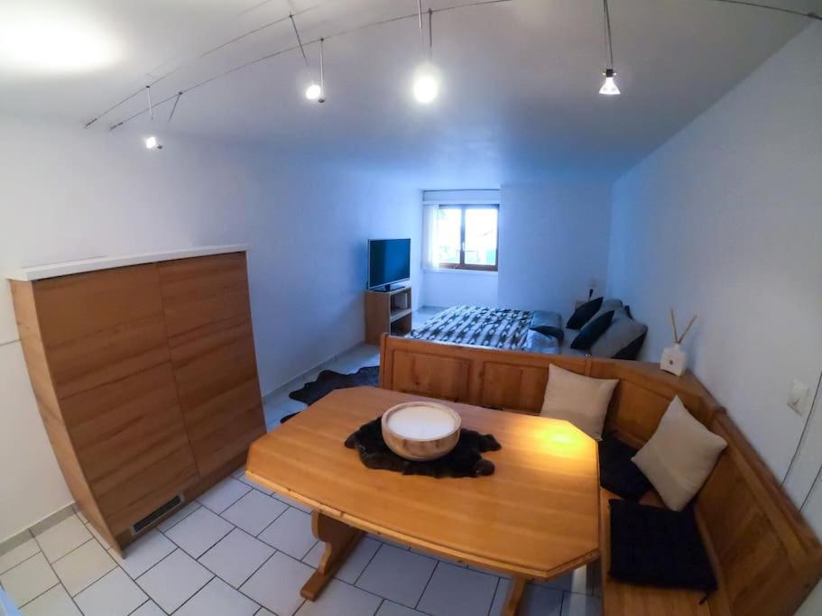 Private Apartment With Parking Spot In The Center Flims Exterior photo