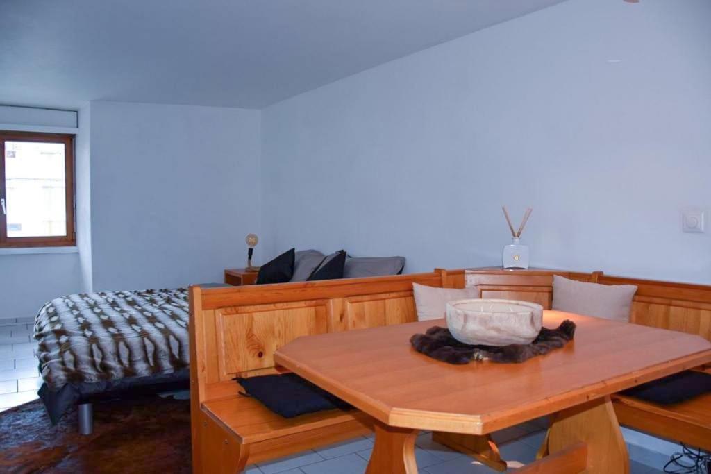 Private Apartment With Parking Spot In The Center Flims Exterior photo
